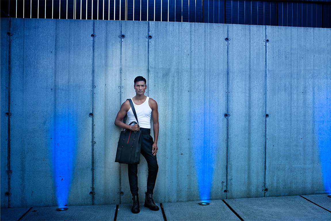 Man with a stylish PK1 Milano leather briefcase