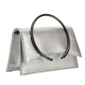 Artisan creating a leather prototype at PK1 Milano