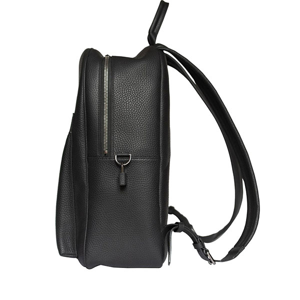 Large size - realized with pebbled soft and resistant calf leather. Black and white colour. Internal compartment to put your computer. Metal details in gun metal